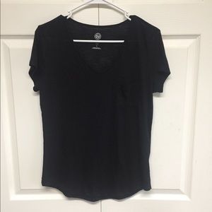 Women’s So Perfect V-neck Relaxed Black Top
